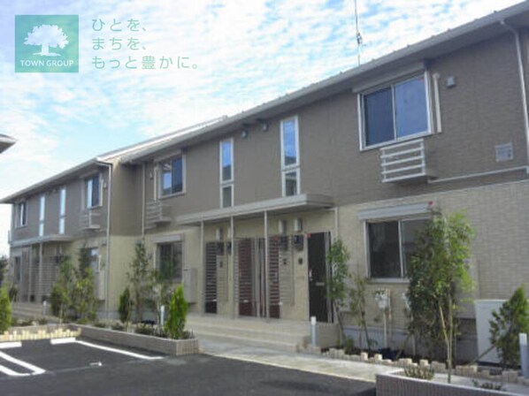 グローリアコート Aの物件外観写真